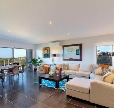 Churchill View Holiday Apartment 포스터 외부 사진