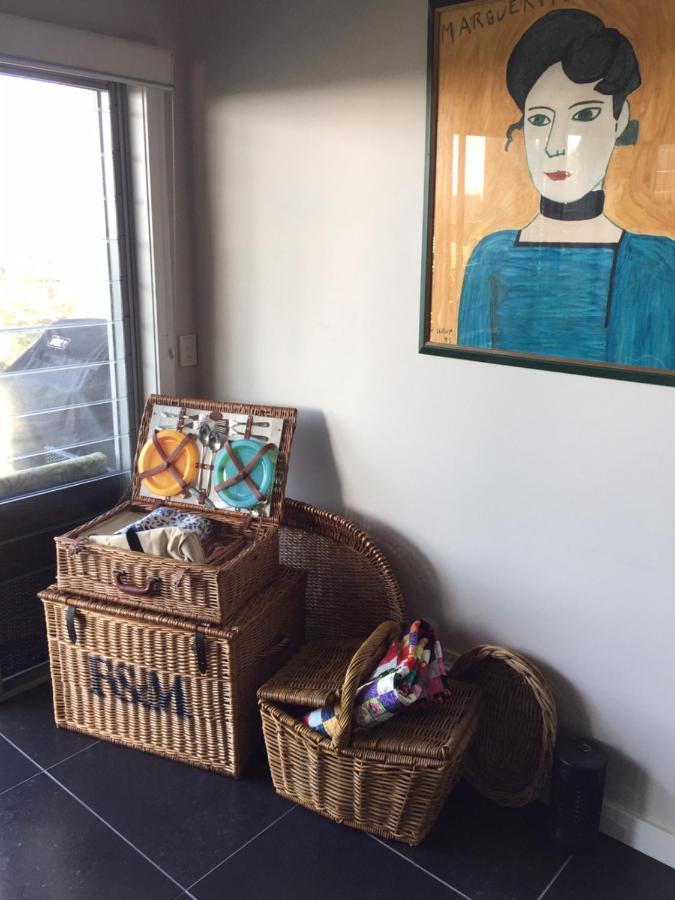 Churchill View Holiday Apartment 포스터 외부 사진